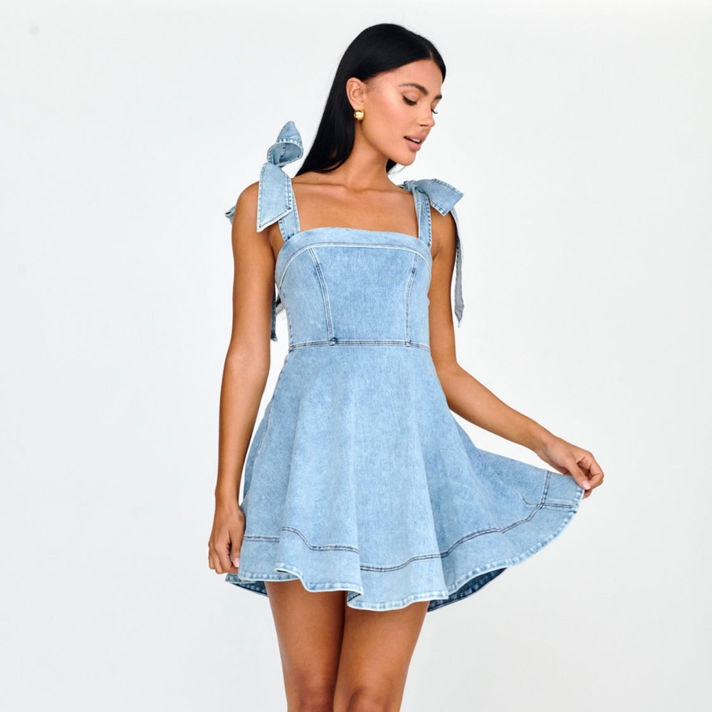 Selfie Leslie Jeanie Bow Shoulder Mini Dress Denim